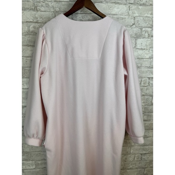 Lord & Taylor Pink Embroidered Robe - Picture 5 of 14